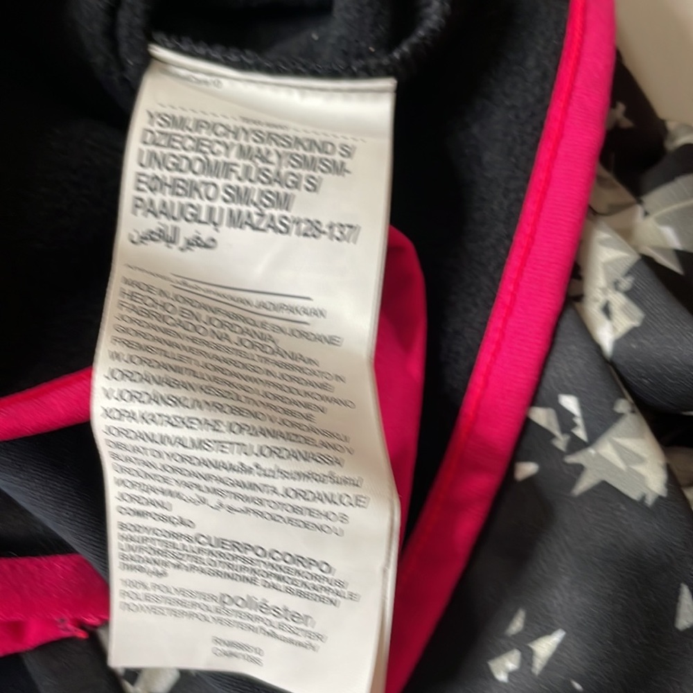 Under Armour Girls Hoodie Sweater Size YSM/P/CH - Picture 14 of 16